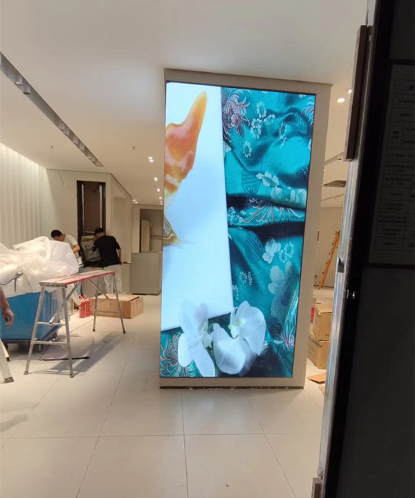 尉犁商场门店转角LED显示屏